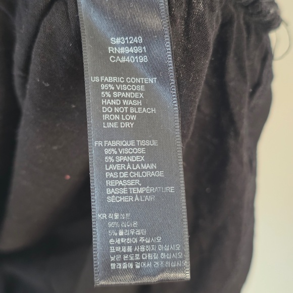 Forever 21 Black Scoop Neck Tank Top with Embellished Shoulders - Small - Picture 10 of 10